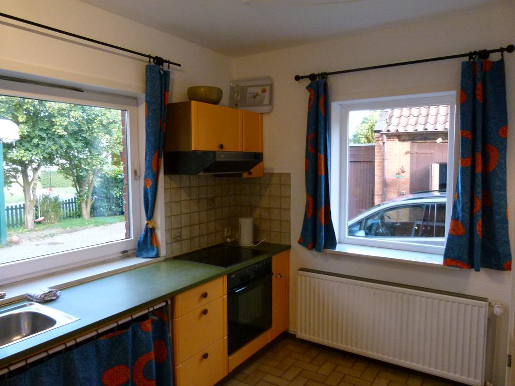 Rullstorf Ferienwohnung Garten Eben מראה חיצוני תמונה